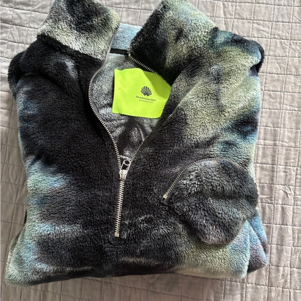 New Amsterdam Tie-Dye Fleece Quarter-Zip Pullover